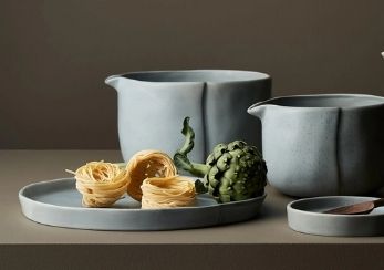 Robert Gordon potters since 1945 is one of Australia’s last large scale potteries which have been manufacturing high fired stoneware for over 75 years